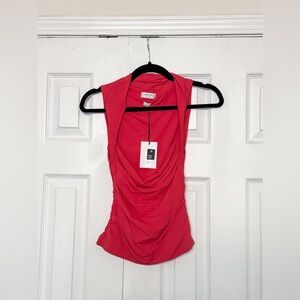 Aritzia Original Contour Flourish Top